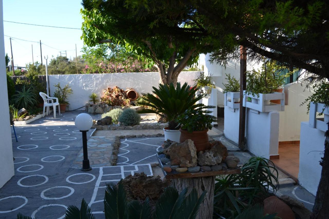 Skyros Panorama Studios Exterior photo