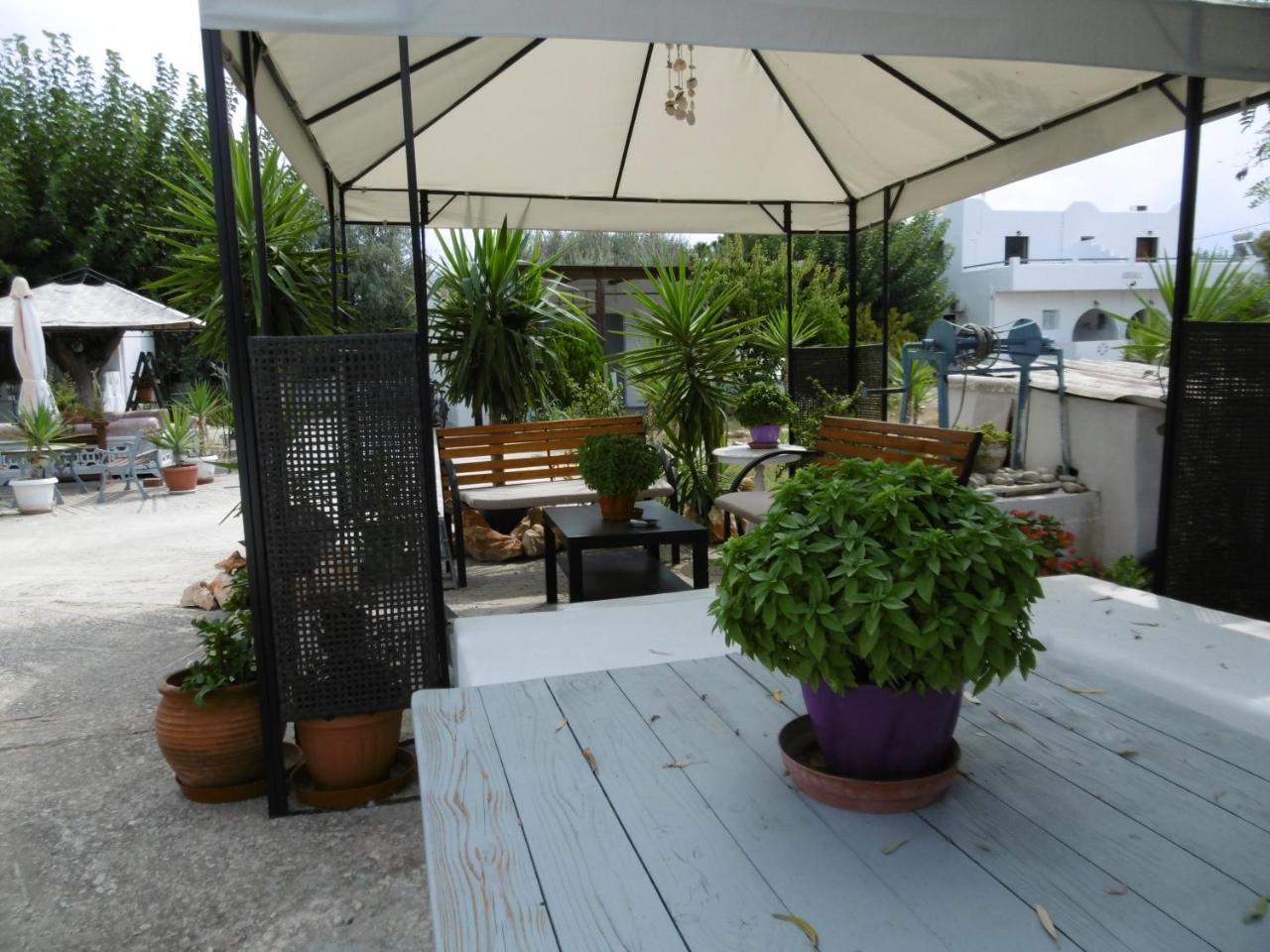 Skyros Panorama Studios Exterior photo